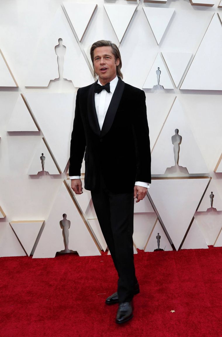 Brad Pitt  en la alfombra roja de los Oscar 2020.