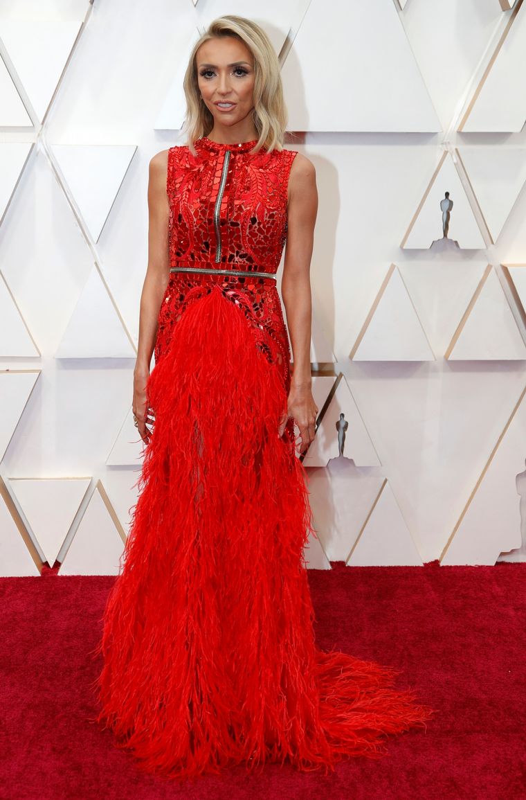 Giuliana Rancic en la alfombra roja de los Oscar 2020.