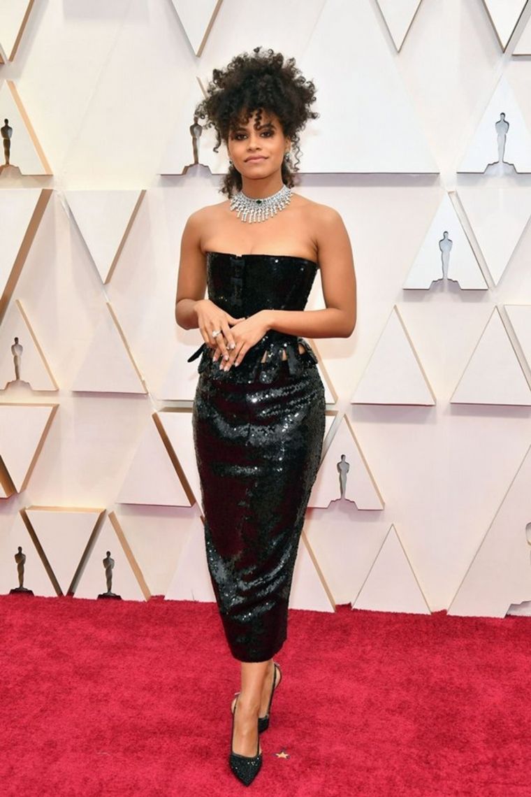 Zazie Beetz  en la alfombra roja de los Oscar 2020.