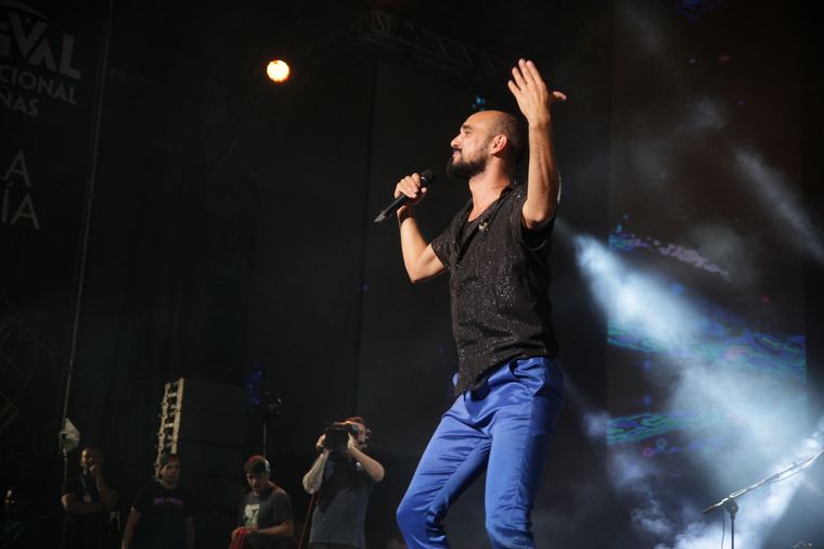 Tercera noche del Festival de Peñas de Villa María.