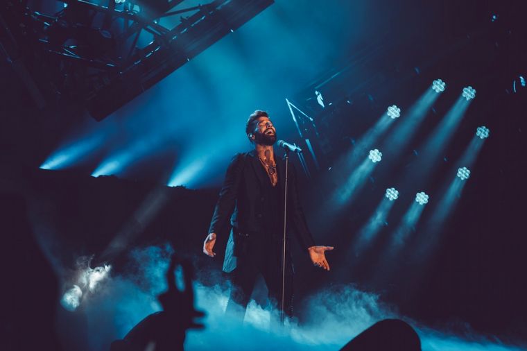 Ricky Martín inició su 