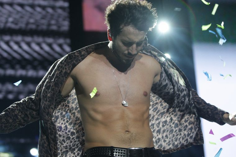 Sebastián Yatra en el Festival de Peñas