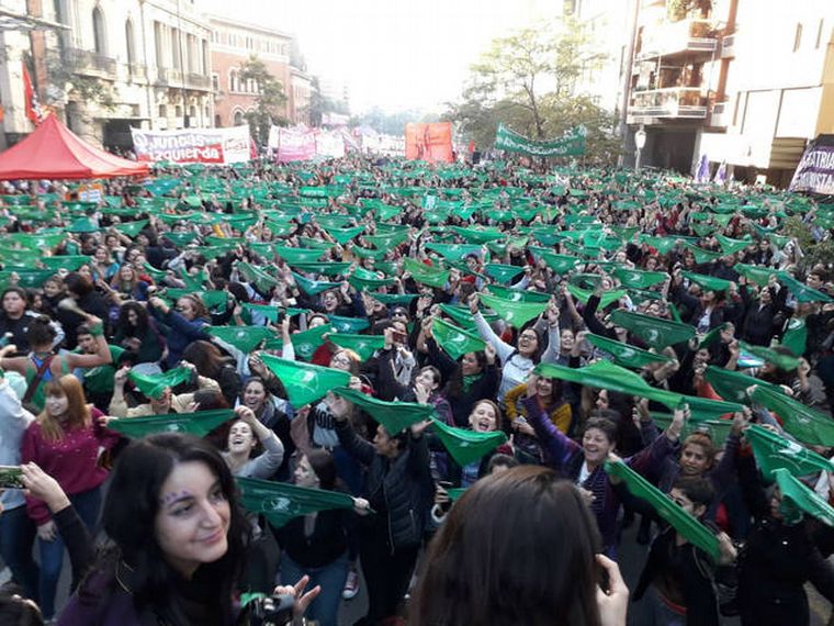 El Presidente enviará al Congreso el proyecto de la legalización del aborto.