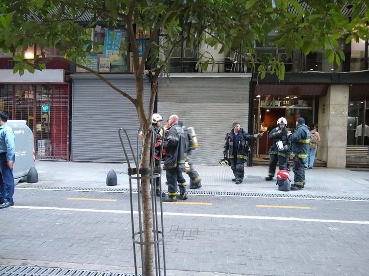 Incendio en microcentro porteño.