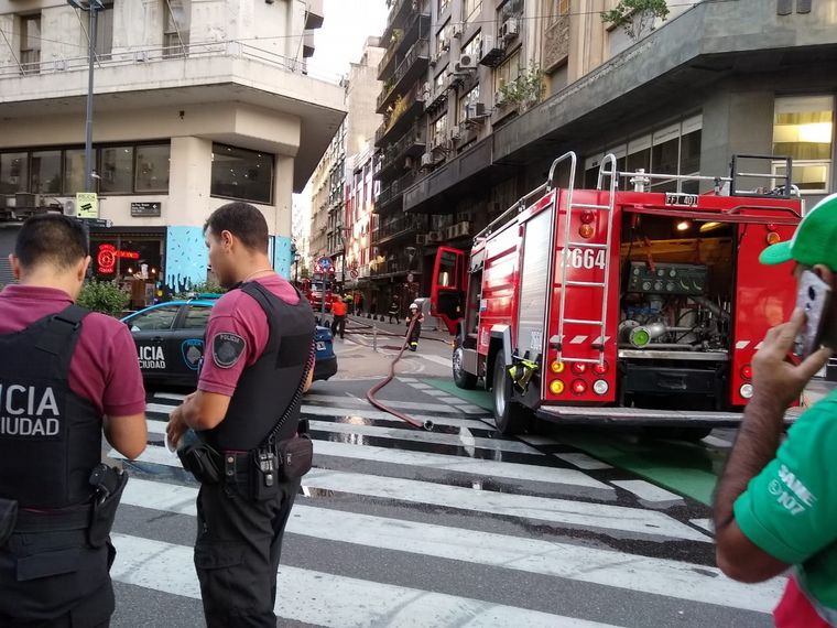Incendio en microcentro porteño.