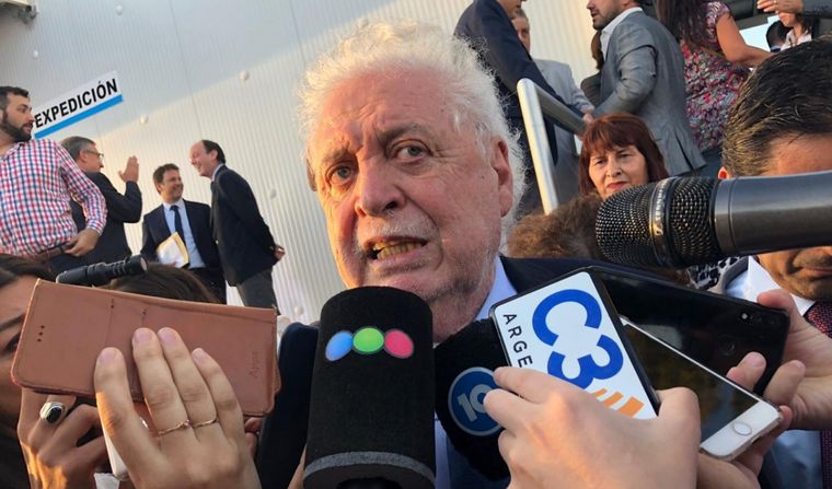 El ministro de Salud, Ginés González García