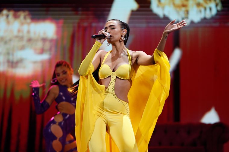 Manu Manzo cantó La Mentira en Viña del Mar