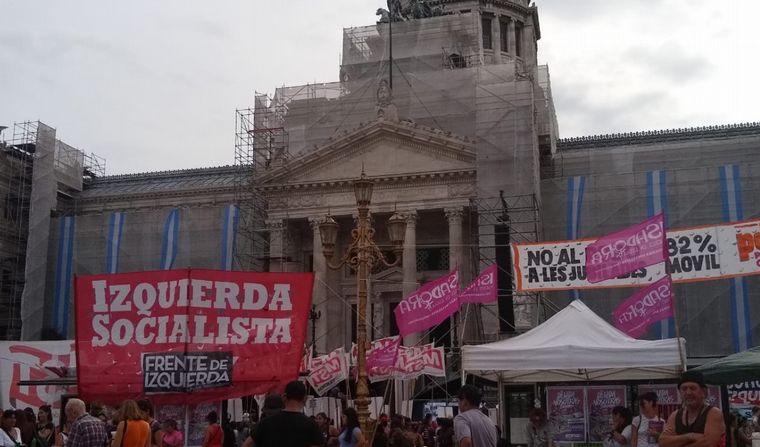 Concentraciones en el Congreso de la Nación por el 9M. 
