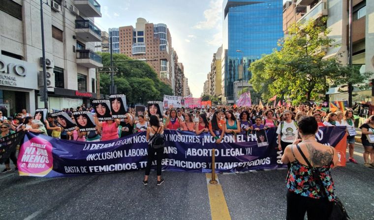 Paro feminista en Córdoba por el 9M.