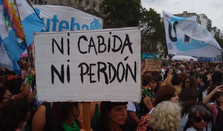 Paro feminista en Buenos Aires por el 9M.