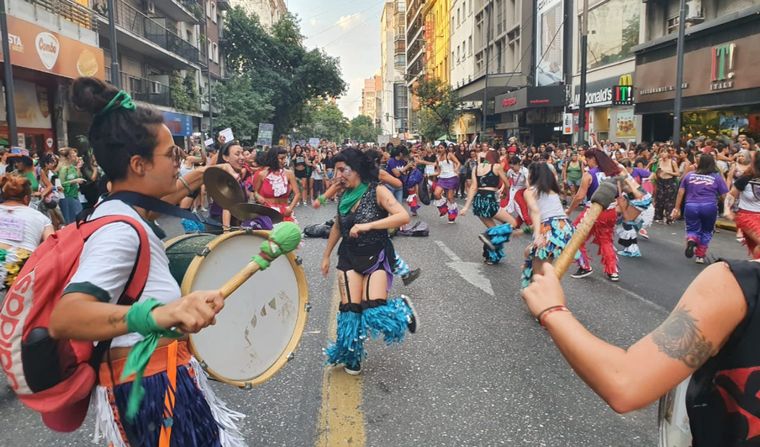 9M: En Córdoba marcharon desde Cañada hasta Yrigoyen por General Paz.
