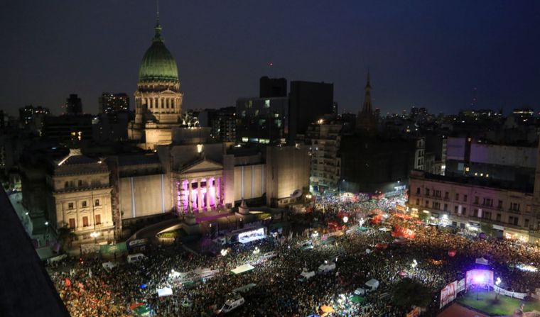 9M: Miles de mujeres marcharon en todo el país.