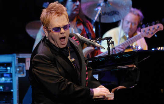 El pianista y compositor londinense, un lujo en la Quinta Vergara.