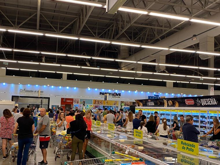 La cuarentena impulsó las ventas en supermercados en marzo