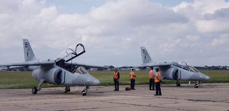 FAdeA entregó un nuevo avión Pampa III a Fuerza Aérea.