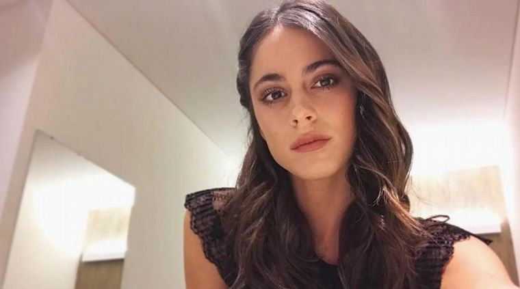 Separados pero juntos, es el lema del video de Tini Stoessel y Disney.