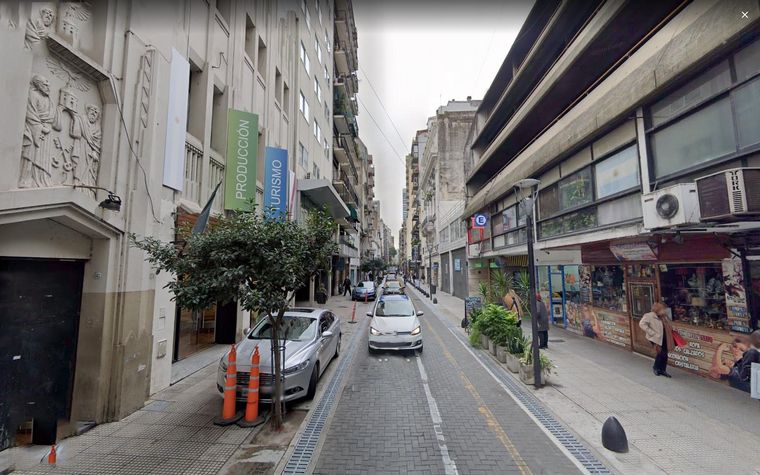 El hecho ocurrió en Suipacha 845, en Buenos Aires.