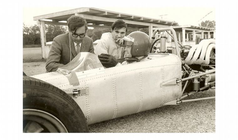 Dallara diseñó el "103", un F2 que fue el auto laboratorio para regresar a la F1 