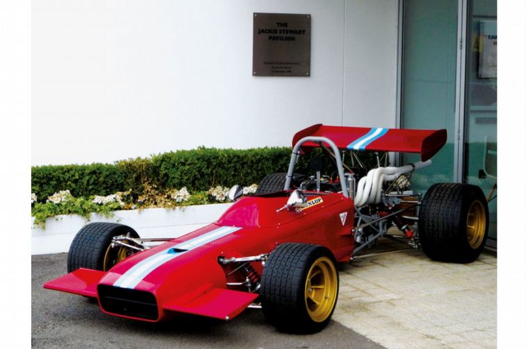 El F2 de 1969 tuvo buenas labores con Jacky Ickx, Piers Courage y Jonathan Williams