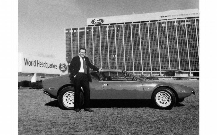 El acuerdo con Ford ponía al Pantera de líder en la línea Lincoln-Mercury