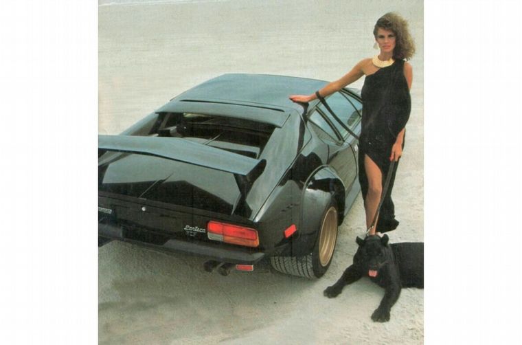 La sugestiva publicidad del Pantera De Tomaso Ford