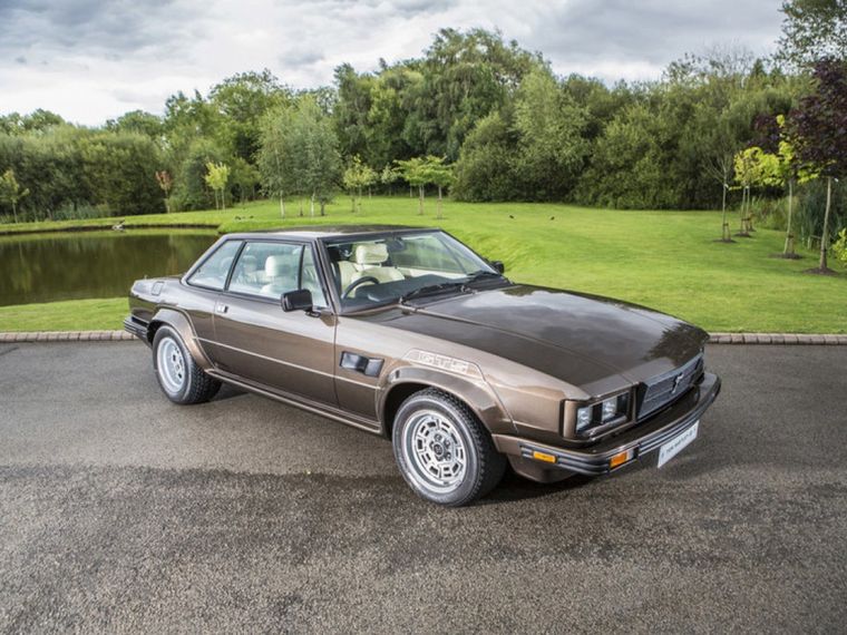 Otro producto de esos años fue la cupé de lujo Longchamp