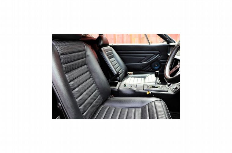 Siempre tuvo interiores sobrios pero con todo lo necesario y un look deportivo