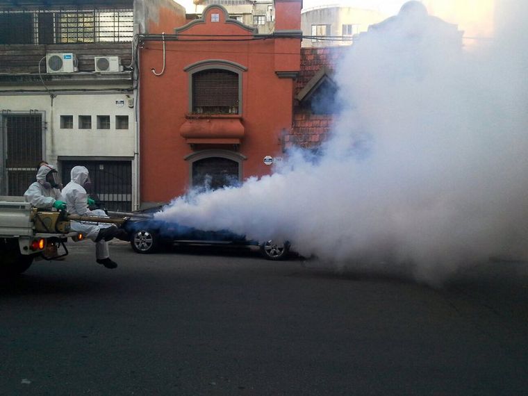 Comenzará este lunes la fumigación espacial en Córdoba (foto archivo).