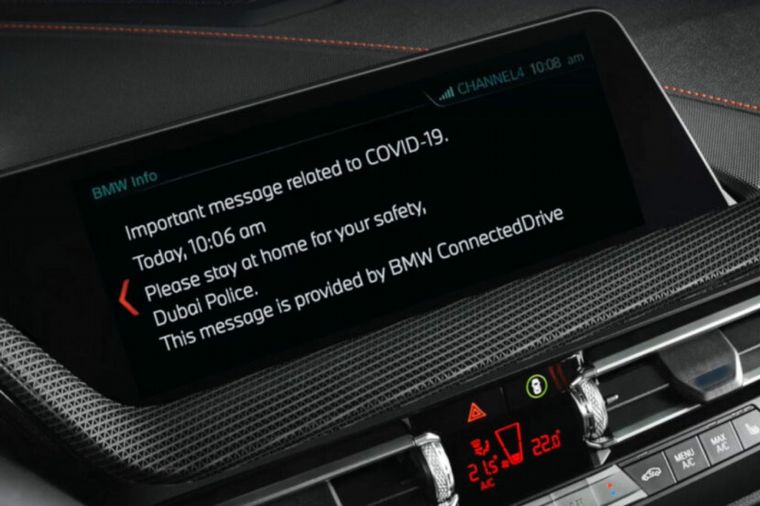 FOTO: 30 mil usuarios BMW recibieron un mensaje de la Policía de Dubai en sus coches