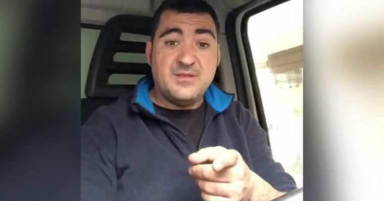 El camionero descargó su bronca con un video en redes sociales.