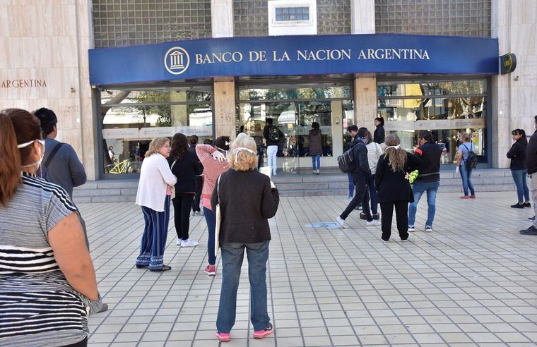 El acuerdo incluye una cláusula de revisión en la segunda quincena de noviembre.