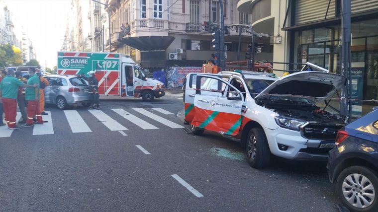 Chocó una camioneta que trasladaba al director del SAME.