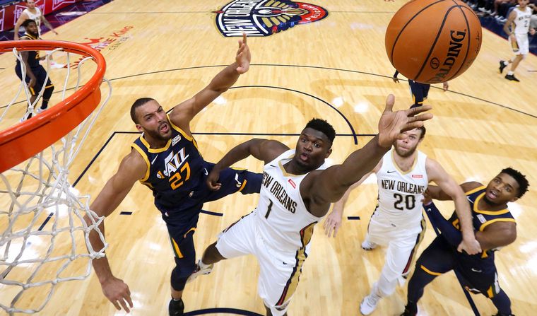 La NBA reducirá un 25% el salario a los jugadores