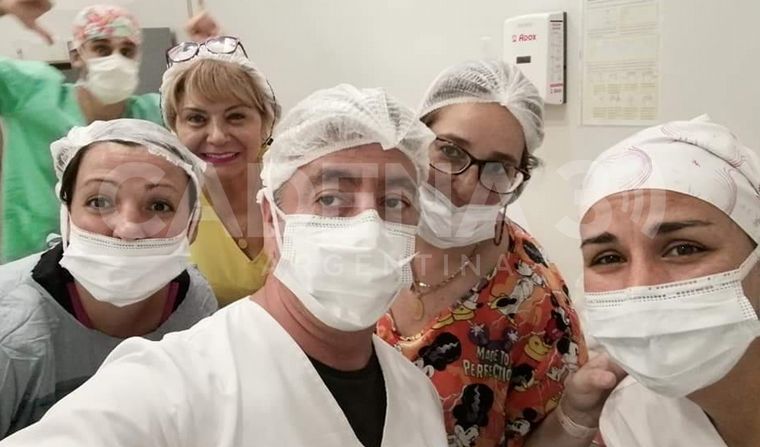 El doctor Zabala y su equipo.