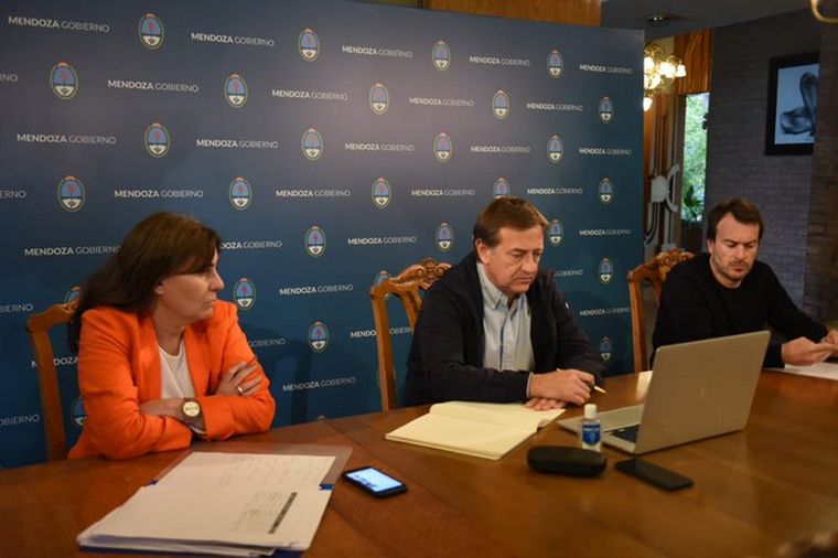 Rodolfo Suárez aclaró que la reducción no será obligatoria (Foto: Archivo)