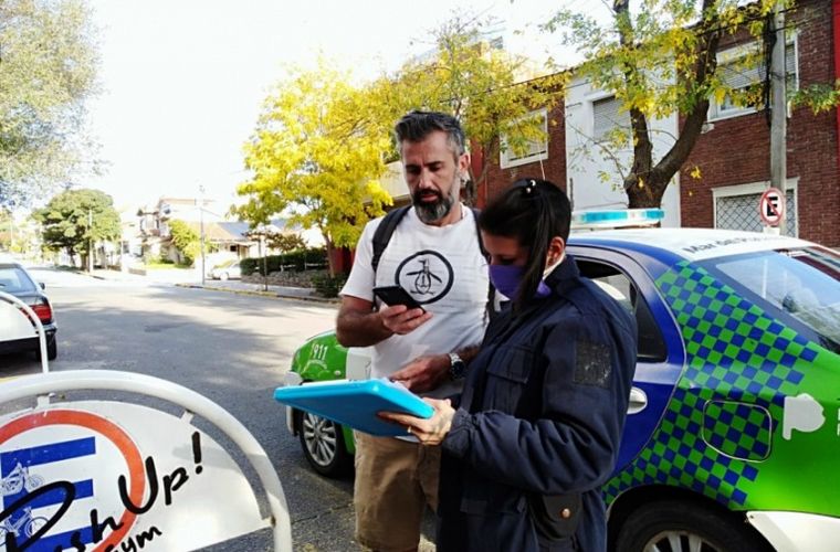 El hombre quedó detenido por incitar a quebrar el aislamiento.