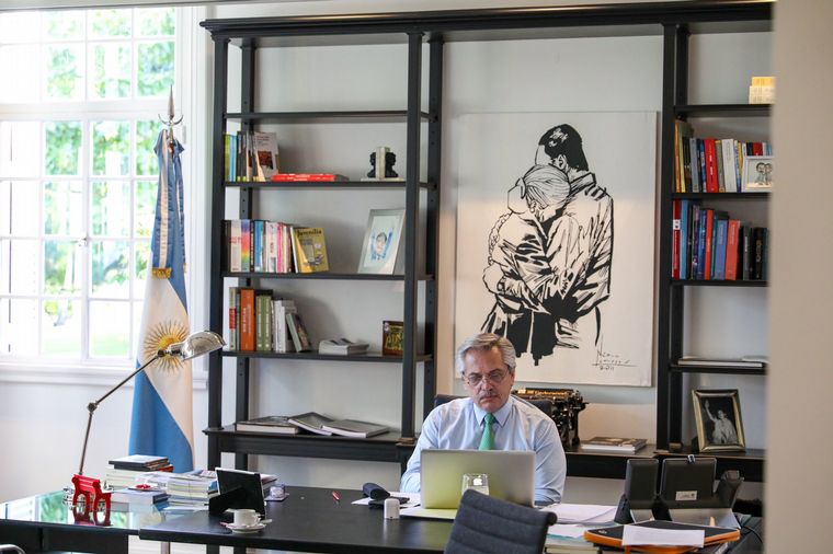 Alberto Fernández publicó una carta a un mes del comienzo de la cuarentena.