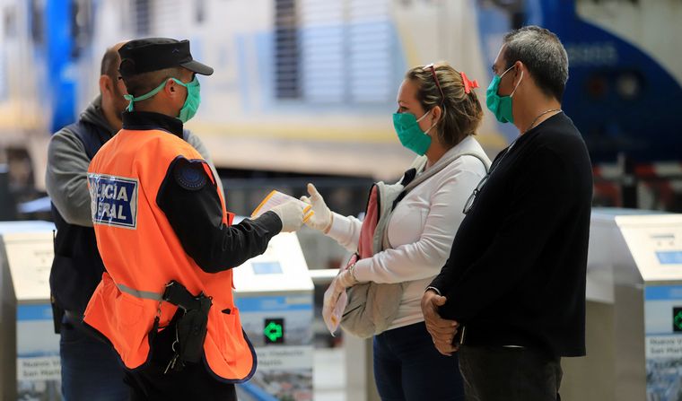 Realizarán testeos rápidos en el transporte público