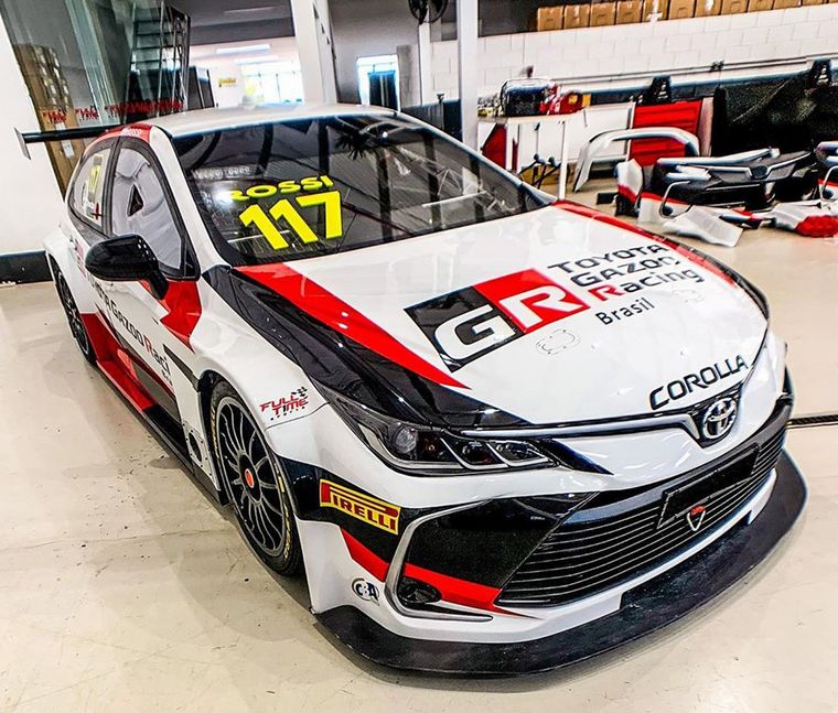 La trompa del Corolla con la terminación aerodinámica de este año.