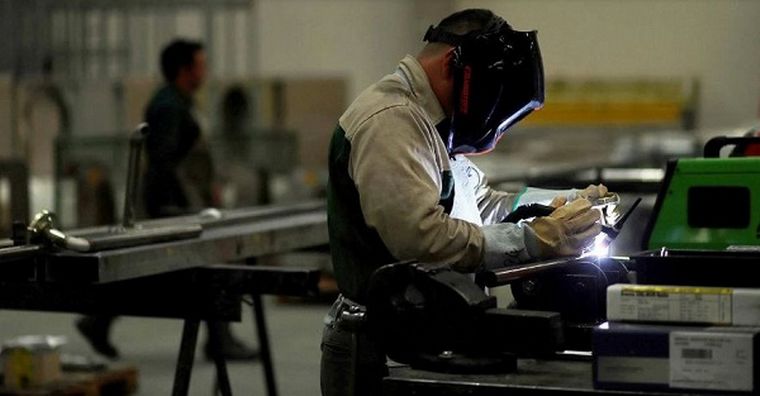 Abrupta caída de la actividad de las pyme.