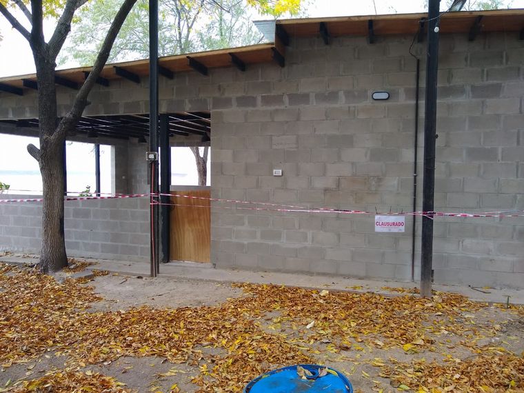 AUDIO: Se desmoronó un club rosarino por la bajante del río Paraná
