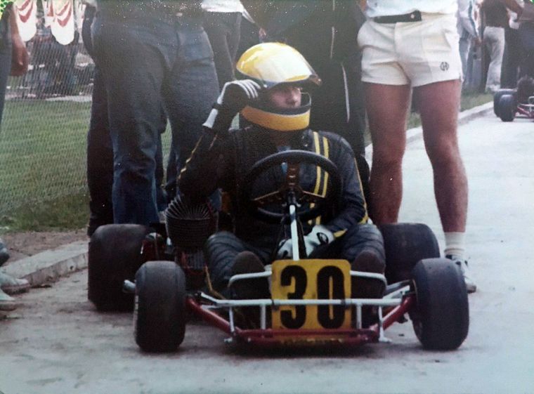 Ayrton Senna con el #30, a punto de largar en Saldán, Córdoba.