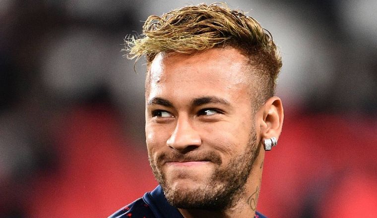 FOTO: Neymar expresó su deseo de volver a jugar con Messi.
