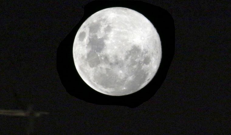 La imponente luna de este miércoles (Foto: Daniel Cáceres)