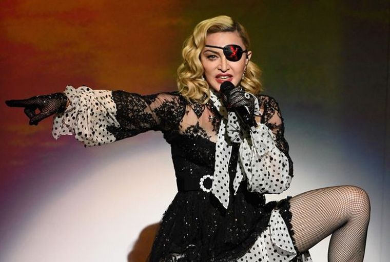 Madonna confirmó que se contagió de coronavirus.