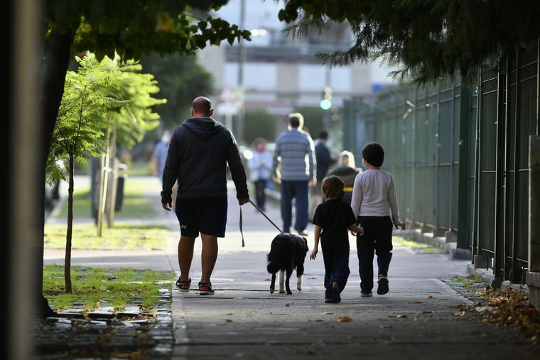 Río Negro habilita las caminatas con niños (imagen archivo).