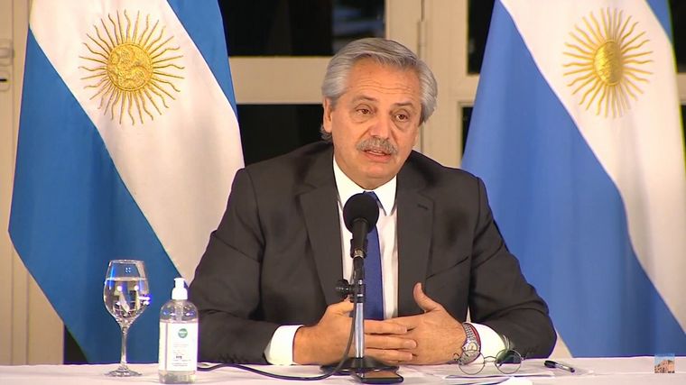 Fernández rechazó la participación estatal en empresas.