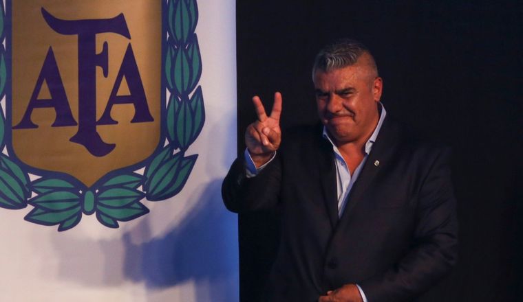Tapia, el presidente número 55 de AFA.