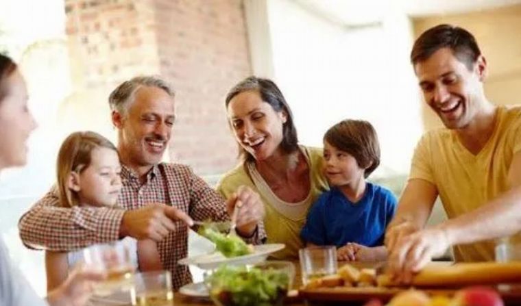 San Juan autorizó reuniones familiares de hasta 12 personas (FOTO:Diario Cuyo)