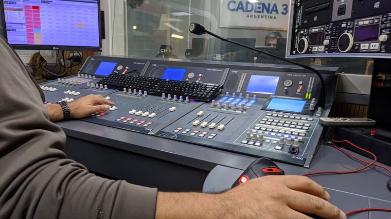 Consola radio día del operador